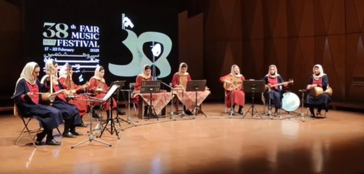 Concerto di musica tradizionale eseguito dal gruppo femminile del Conservatorio di Musica dell